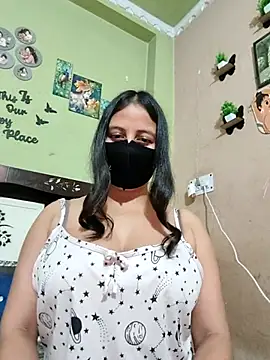 Hot-priyaX webcam