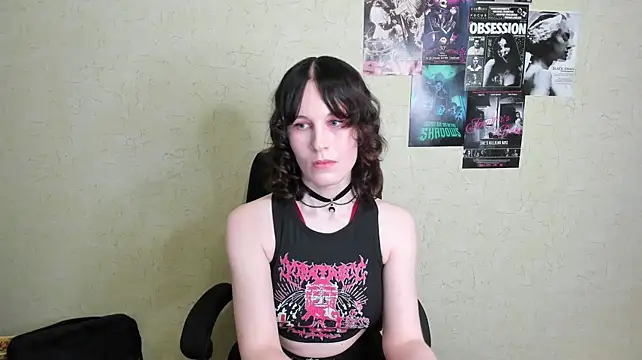 AmourAlice webcam