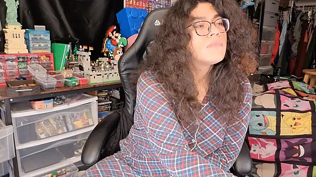 ShinyCherub webcam