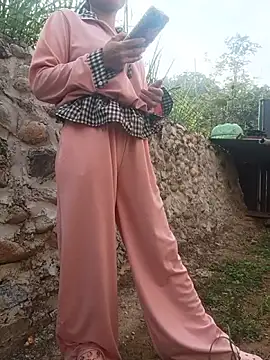 Linda-yiyi webcam