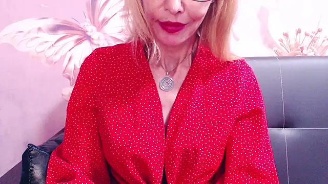 BlondPussy webcam