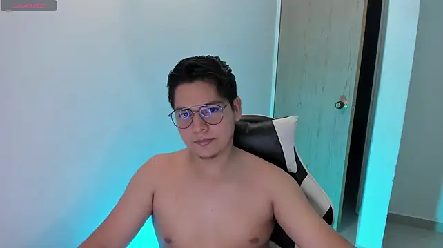 Asta_YunoXXX webcam