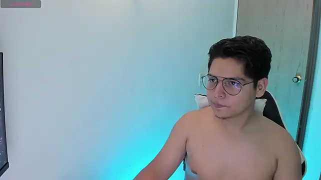 Asta_YunoXXX webcam