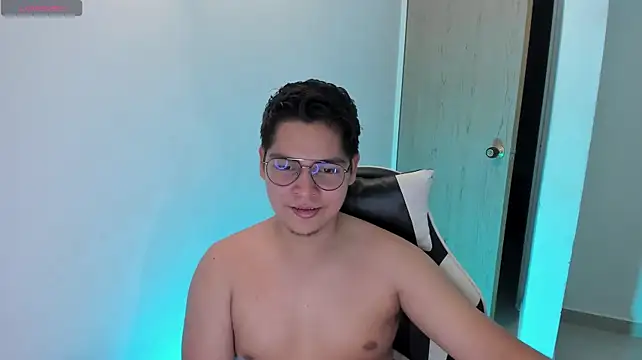 Asta_YunoXXX webcam