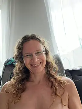 AnnikaRose webcam