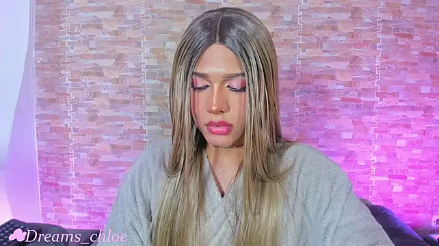 Dreams_Chloe webcam