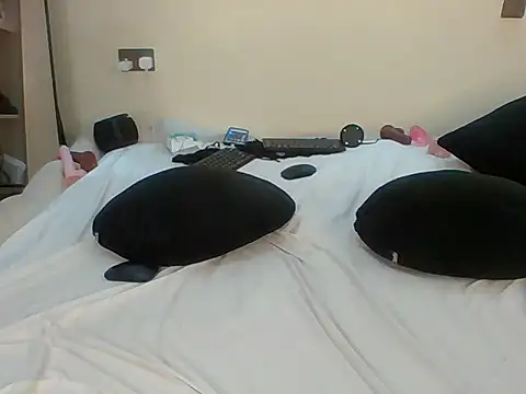 Petite_Baybee webcam