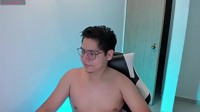 Asta_YunoXXX webcam
