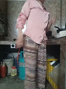 Linda-yiyi webcam