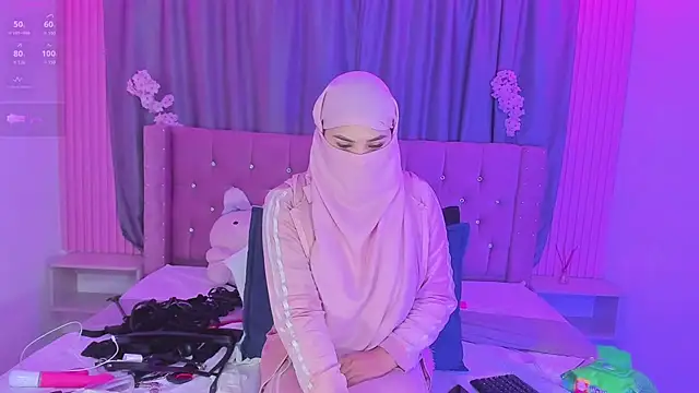 Nayla-Mouna webcam