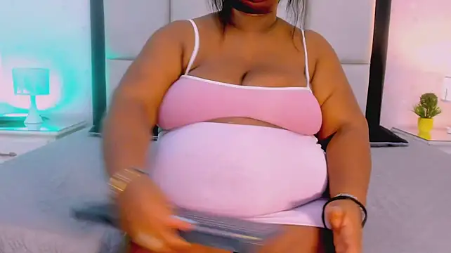 TreisyVixen