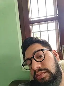 Handsome_guy_