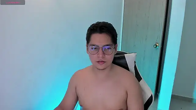 Asta_YunoXXX webcam