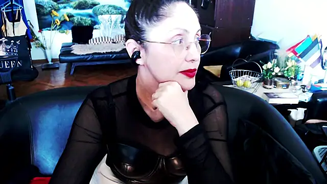 Imperatriza live cam on StripChat