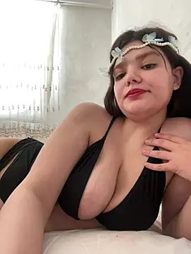 leyla136's live room