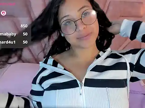 Artemis_57 webcam