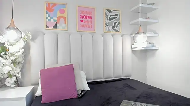 Miaa_Harper_ webcam