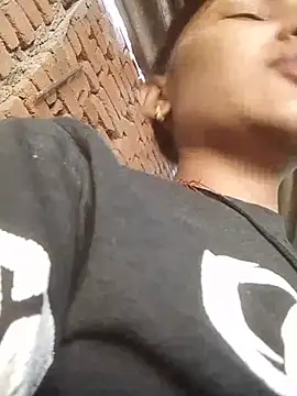 Loyal_girl25