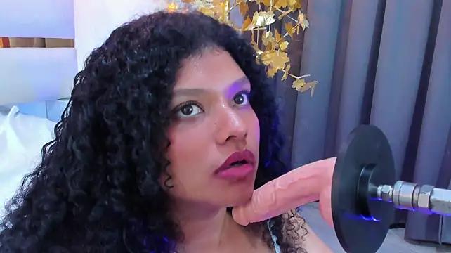 Chantal_Sex_XXX webcam