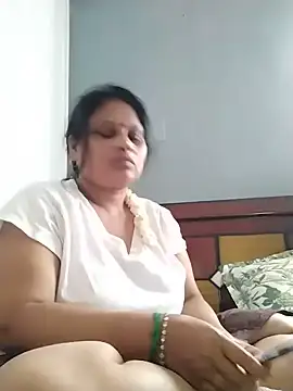 Jyothi-Tamil webcam