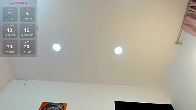 sarita_loven live cam preview