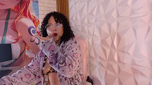 mia_hernnandez webcam