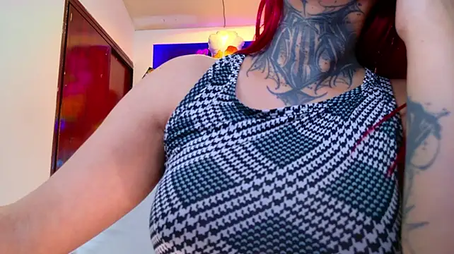 meghan_nill webcam