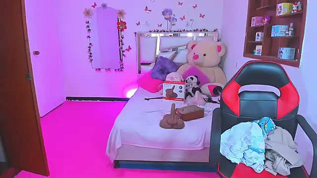 perlabeautiful webcam
