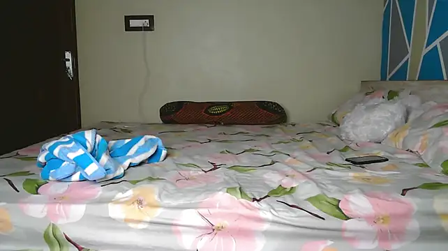 jace_desi webcam