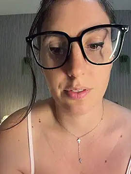 MysteryGirl__ webcam