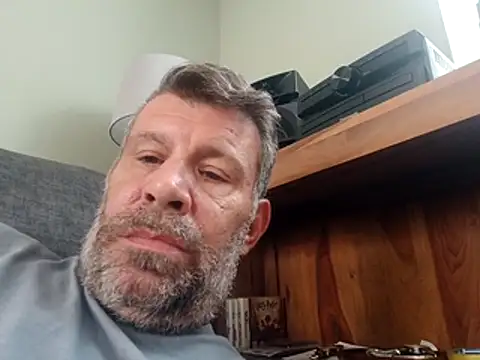 stud2512 live cam