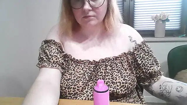 MelissaWetDream webcam