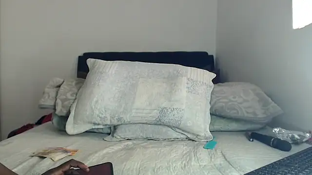 leanna23 webcam