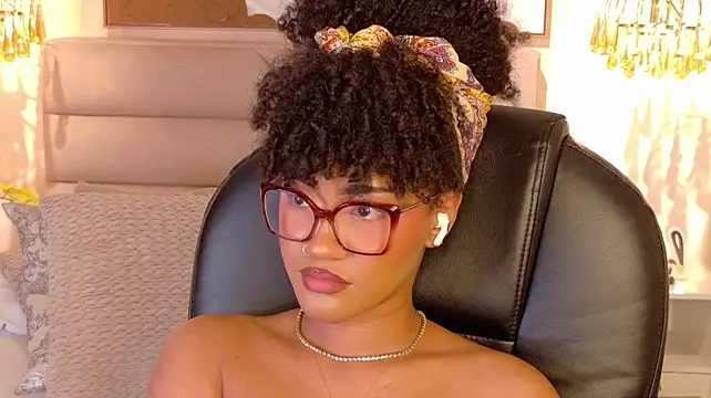 IvoryMiller webcam