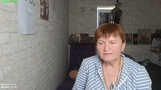 Willa_Wisp webcam