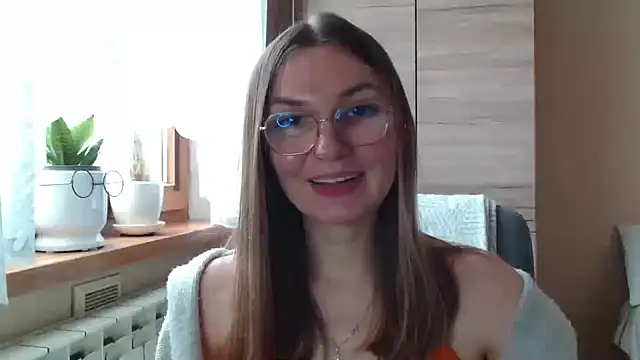 LooveELLYx webcam
