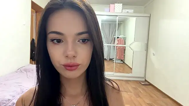 LivianDivorce webcam