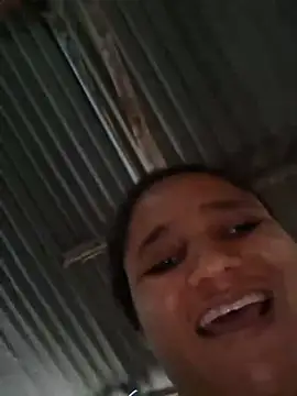 Mature--Mommy webcam