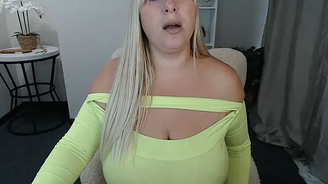 Cadence_Lux webcam