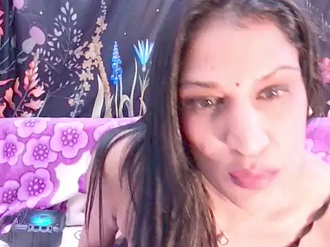 indiansexcsmile4u live cam preview