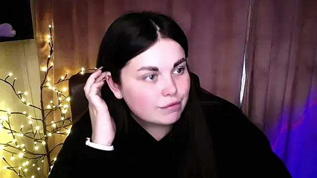 Emily_Mo webcam
