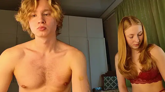 AliceStoneJhonyStone live sex cam