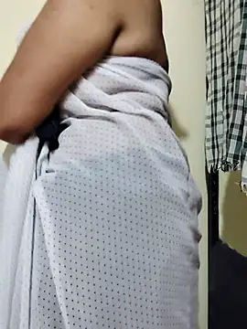 Raashi_15 webcam