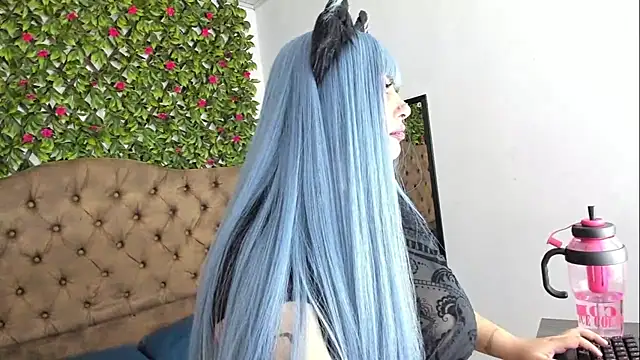 lussyevans24 webcam