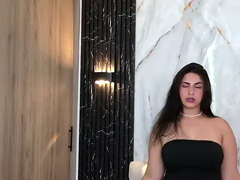 ChloeHolmes webcam