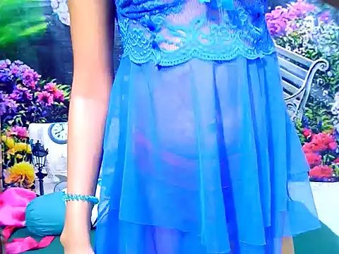 IndianPretty14u2Luv webcam