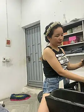 Ivy_Trix2 webcam