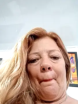Karlatatiana webcam