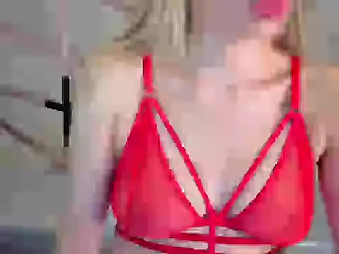 bella_kiss_a webcam
