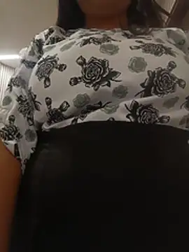 Simran450 webcam